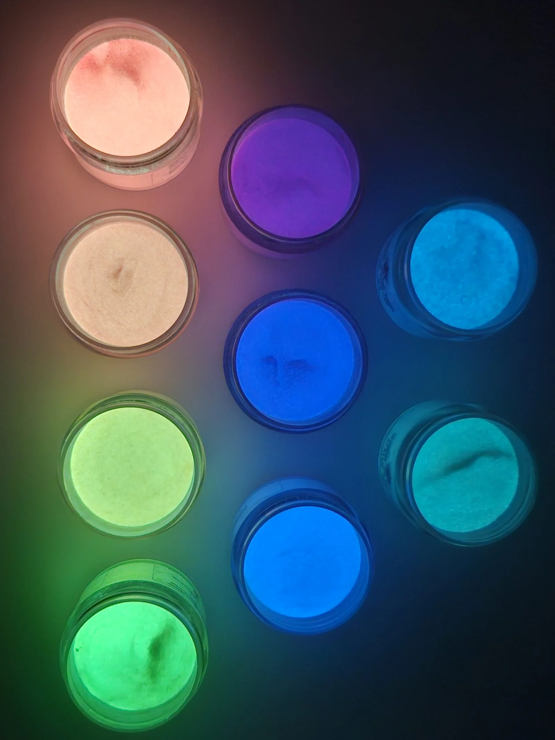 glowin-in-the-dark-acrylic-powders_2